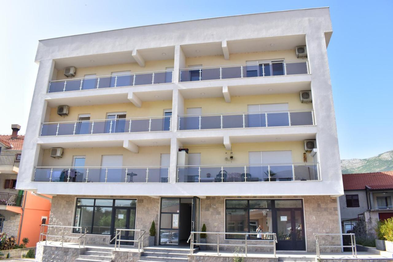Apartmani Bokica Τρέμπινιε Εξωτερικό φωτογραφία